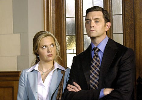 PSYCH - "Speak Now Or Forever Hold Your Piece" - Maggie Lawson, Tim Omundson