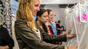 I Found the Gown, Season 3 Episode 1 image