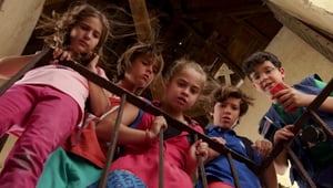 Club Houdini, Season 2 Episode 3 image