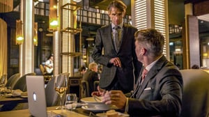 Bad Banks, Season 1 Episode 4 image