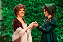 Show Offs, Season 3 Episode 3 image