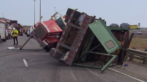 Heavy Rescue: 401, Season 6 Episode 10 image