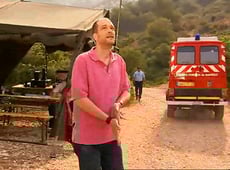 Life Is Sweeter, Season 2 Episode 256 image