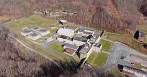 Mysteries of the Abandoned: Hidden America, Season 1 Episode 4 image