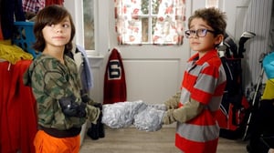 Stuck in the Middle, Season 1 Episode 7 image