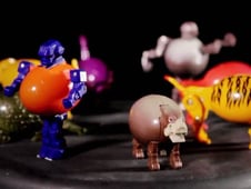 Toy Hunter, Season 3 Episode 9 image