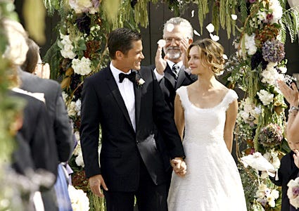 Brothers & Sisters - Season 2, "Holy Matrimony" - Rob Lowe as Robert, Steven Anderson the Officiant, Calista Flockhart as Kitty