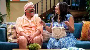 Lopez vs. Lopez, Season 1 Episode 14 image