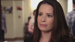 Pretty Little Liars, Season 2 Episode 1 image