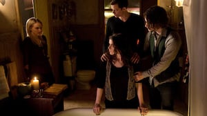 Hemlock Grove, Season 2 Episode 8 image
