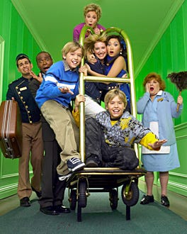 The Suite Life of Zack & Cody - Dylan and Cole Sprouse with Adrian R'Mante, Phill Lewis, Kim Rhodes, Ashley Tisdale, Brenda Song, Estelle Harris