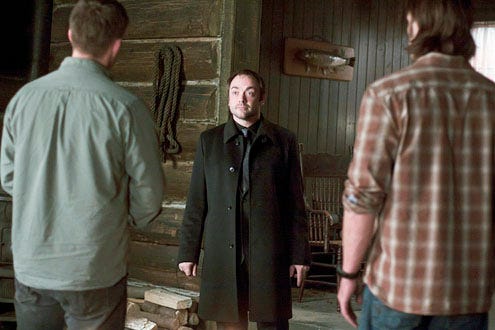 Supernatural - Season 7 - "There Will be Blood" - Jensen Ackles, Mark Sheppard and Jared Padalecki