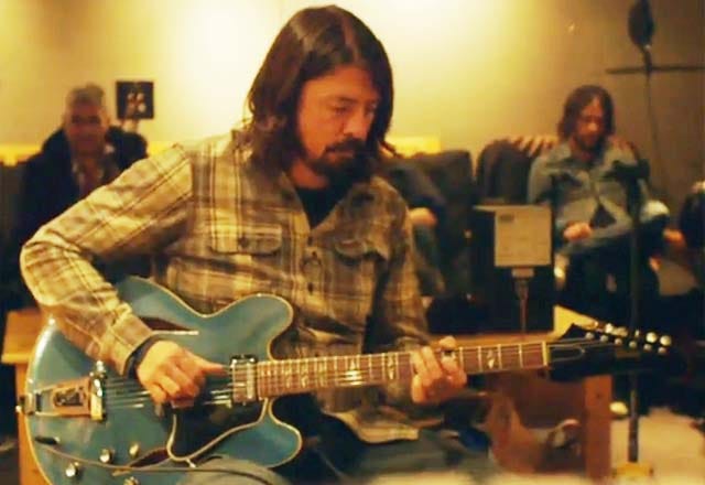 Dave Grohl Talks Musical Journeys on HBO's Foo Fighters Sonic Highways