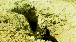 UFO Hunters, Season 2 Episode 5 image