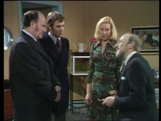 New Scotland Yard, Season 4 Episode 5 image