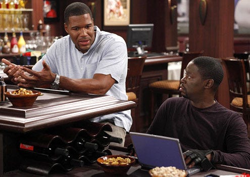Brothers - Season 1 - "House Rules/Anniversary" - Michael Strahan as Mike and Daryl Mitchell as Chill