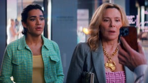 Glamorous, Season 1 Episode 2 image