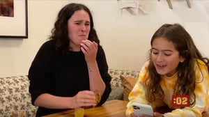 Celebrity Show-Off, Season 1 Episode 1 image