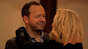 Donnie Loves Jenny, Season 1 Episode 10 image