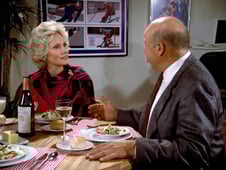 MacGyver, Season 2 Episode 12 image