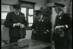 On the Buses, Season 4 Episode 5 image