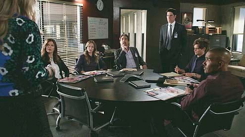Criminal Minds - Season 9 - "Fatal" - Kristen Vangsness, Jeanne Tripplehorn, A.J. Cook, Joe Mantegna, Thomas Gibson, Matthew Gray Gubler and Shemar Moore
