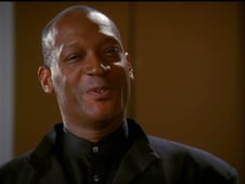 Charmed, Season 5 Episode 9 image