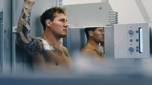 Hodet i klemme, Season 1 Episode 7 image