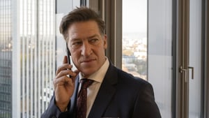 Bad Banks, Season 2 Episode 3 image