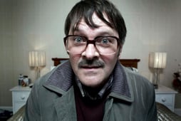 Friday Night Dinner, Season 1 Episode 5 image