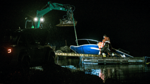 Ice Road Rescue, Season 1 Episode 5 image