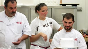 Cake Boss, Season 8 Episode 2 image