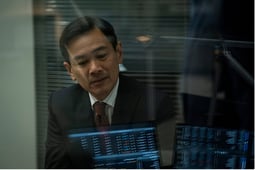 Devils, Season 2 Episode 3 image