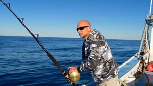 Wicked Tuna: North vs. South, Season 1 Episode 9 image