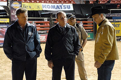 CSI: Crime Scene Investigation - Season 8 - "Bull" - William Petersen, Paul Guilfoyle, Ty Murray