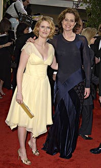 Cynthia Nixon and Sigourney Weaver - Golden Globe Awards, Jan.  2003