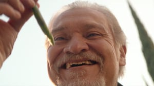 Gentefied, Season 1 Episode 3 image