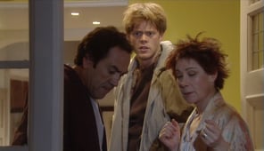 My Family, Season 2 Episode 9 image