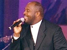 It's a Miracle, Season 1 Episode 18 image