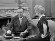 I Love Lucy, Season 5 Episode 19 image
