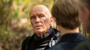 MacGyver, Season 4 Episode 8 image