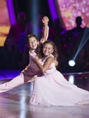 Dancing With the Stars: Juniors, Season 1 Episode 5 image