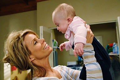 In the Motherhood - Season 1 - "Stepfather" - Cheryl Hines as Jane