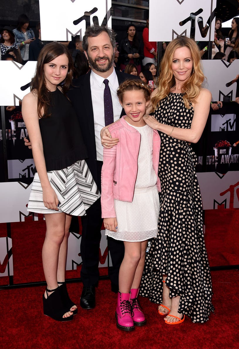 Maude Apatow, Judd Apatow, Iris Apatow, and Leslie Mann - 2014 MTV Movie Awards in Los Angeles, California, April 13, 2014