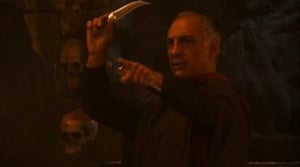 Relic Hunter, Season 2 Episode 2 image