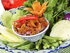 Bizarre Foods: Delicious Destinations, Season 8 Episode 8 image