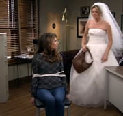 Hot in Cleveland, Season 6 Episode 12 image