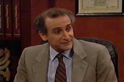 Hi Honey, I'm Home, Season 1 Episode 5 image