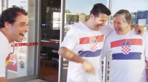 The Living Room, Season 4 Episode 30 image