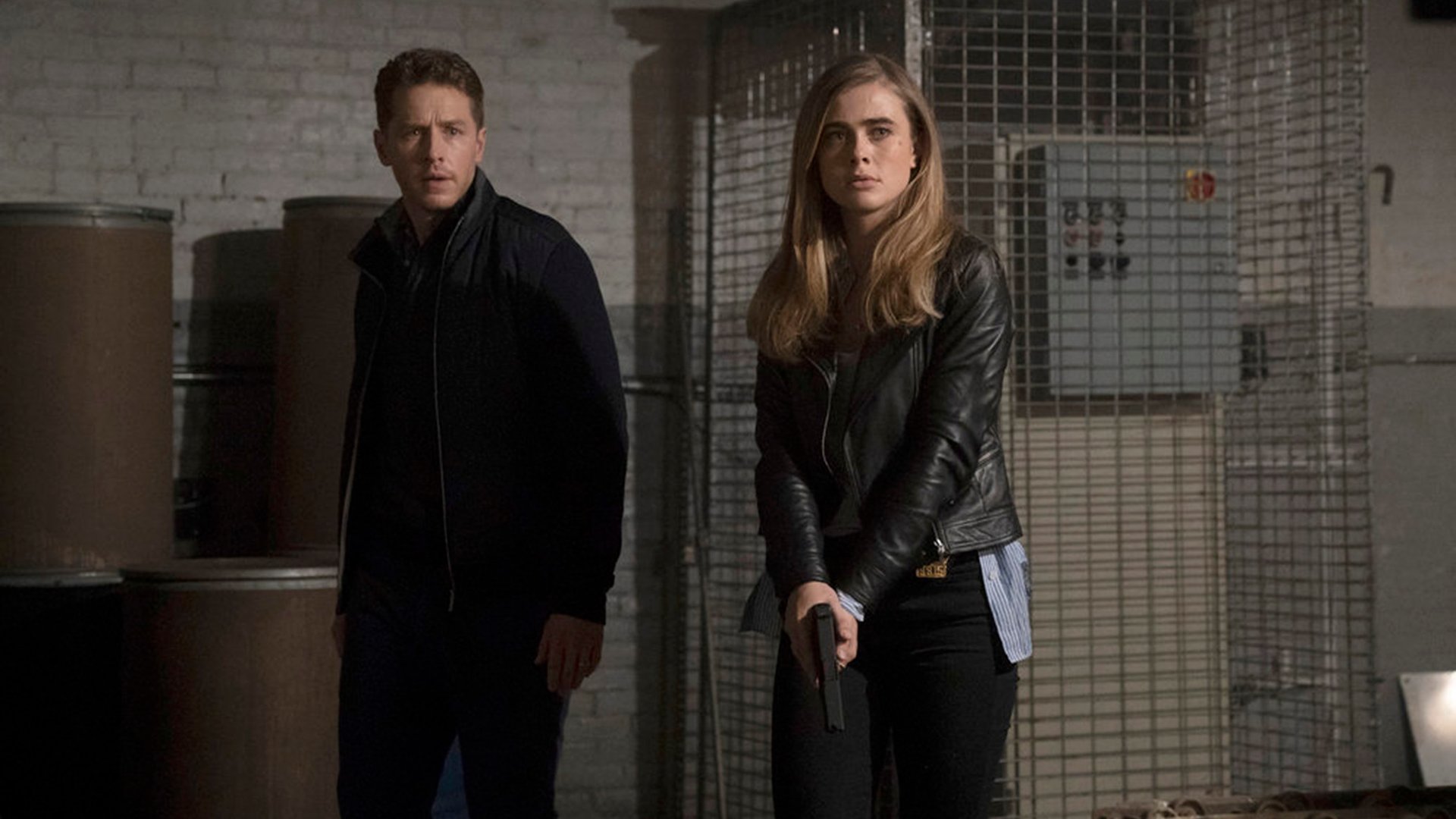 Josh Dallas and Melissa Roxburgh, Manifest